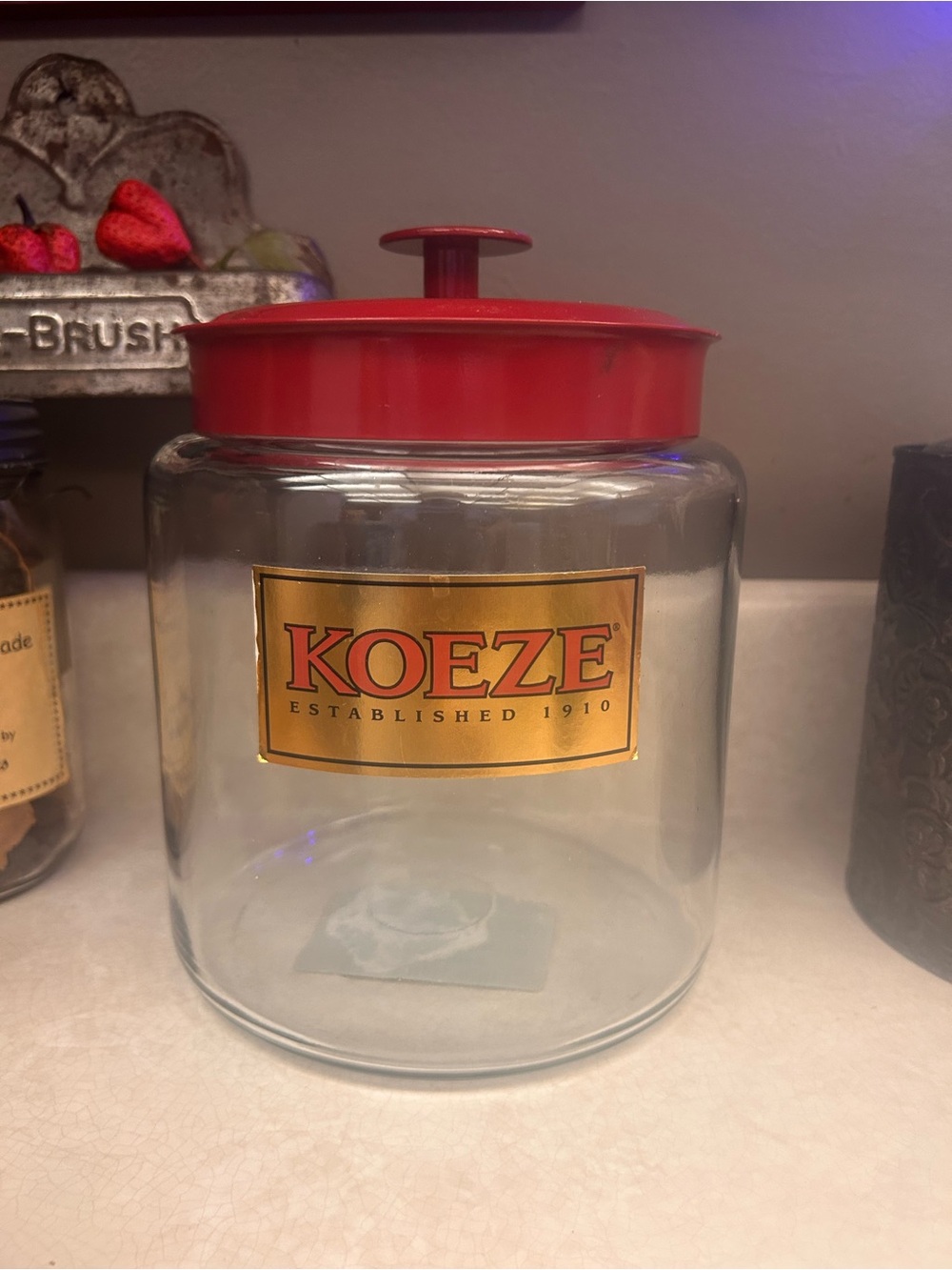 Vtg KOEZE’s Lidded Glass Cashew Nut Jar Counter Top Apothecary Store Display